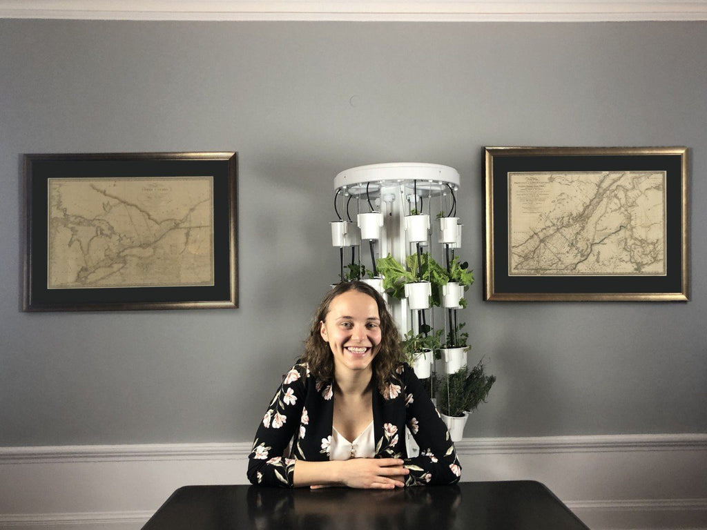Nutritower has partnered with McGill Masters student Rose Seguin to compare the nutritional value of produce grown in the Nutritower to the ones you buy at the grocery store.
